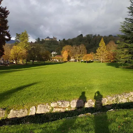 Chateau Uriage-chamrousse 아파트